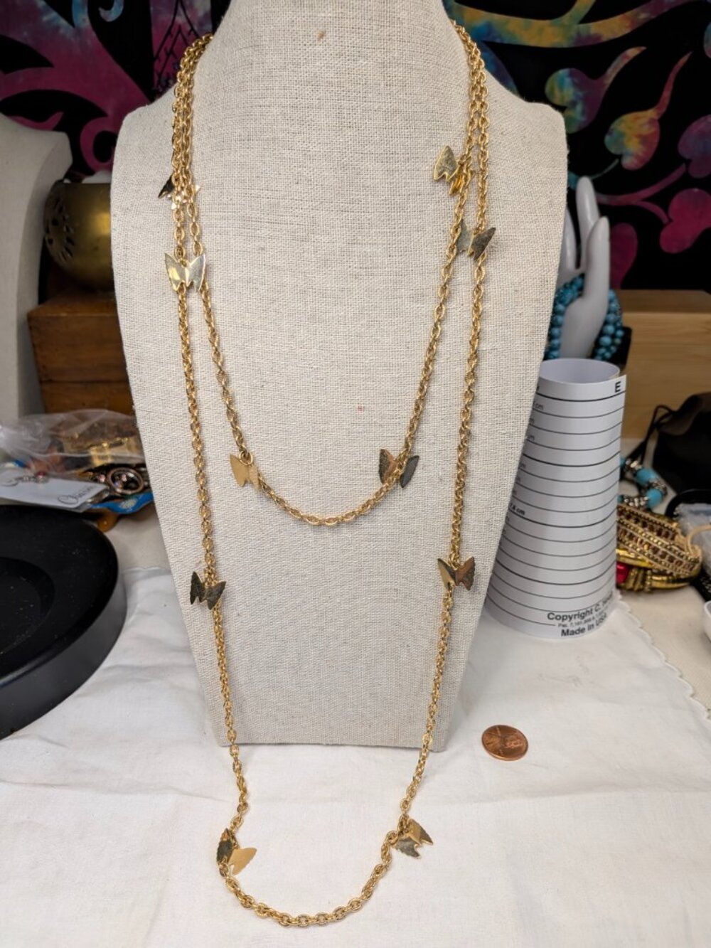 Sarah Coventry “Flutterbyes” Vintage Gold‑Tone Butterfly Necklace Set